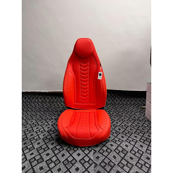 Oturacaq üçün çexol qirmizi