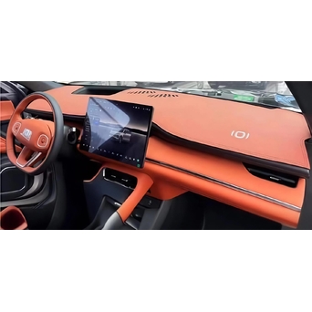 Changan UNI-Z üçün Premium Torpedo Üzlüyü – Günəşə Qarşı Qoruyucu Panel Örtüyü